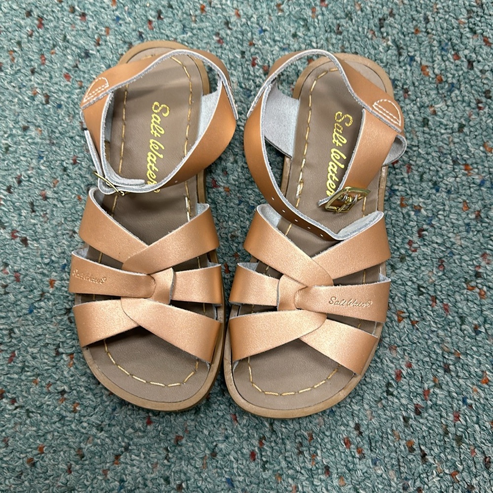 Rose gold  Sun-sand salt water sandals by hoy size 12T